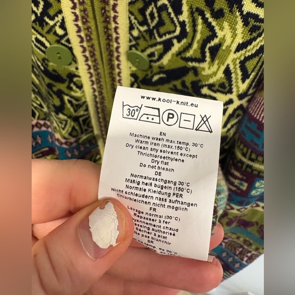 LIKE NEW- KOOI KNITWEAR - 100% cotton Zip Up Sweater - Picture 8 of 12